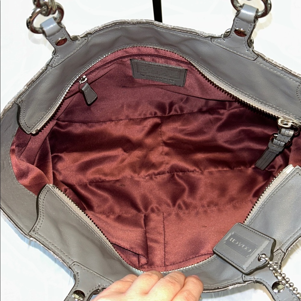Coach Mia Op Art Lurex Grey Canvas Tote No 15746 - Picture 9 of 10
